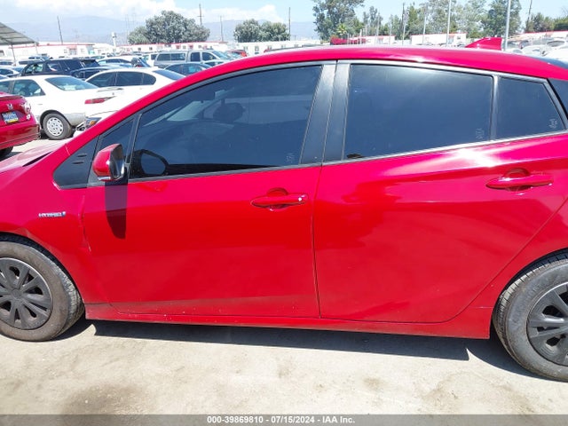 Toyota Prius Le 2022 JTDKAMFUXN3158231 Image 15