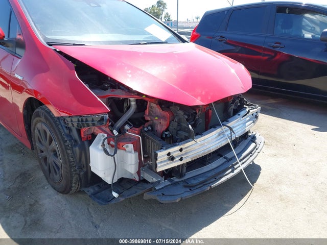 Toyota Prius Le 2022 JTDKAMFUXN3158231 Image 6
