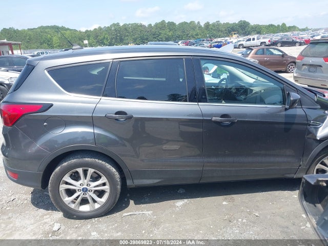 Ford ESCAPE SE 2019 1FMCU0GD1KUA65456 Image 13