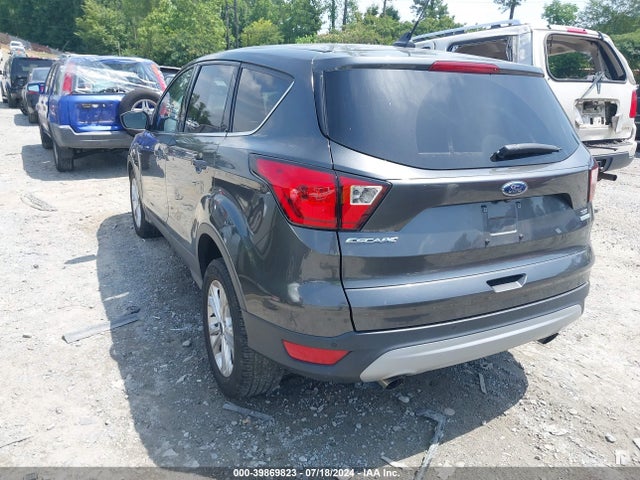 Ford ESCAPE SE 2019 1FMCU0GD1KUA65456 Image 3