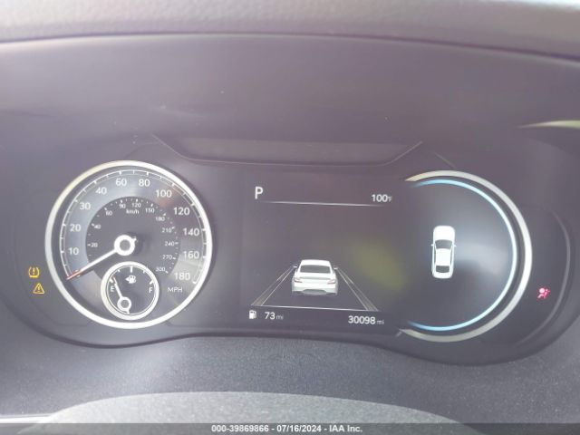 KMTG34TA6NU099720 Genesis G70 2.0t Rwd