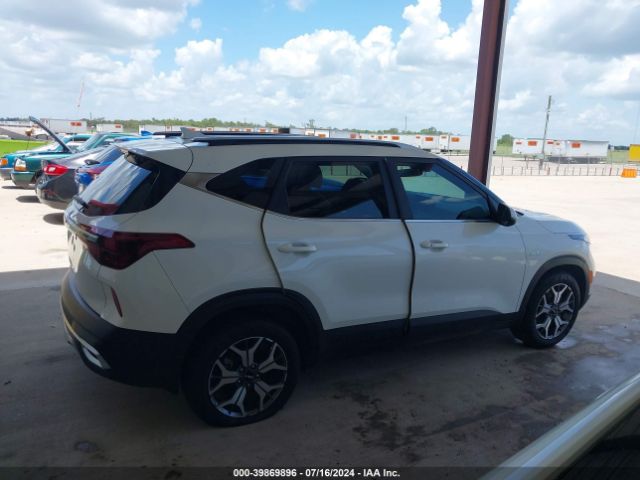 KNDERCAA6P7465825 KIA SELTOS EX