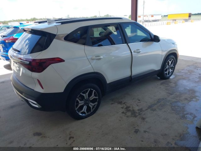 KNDERCAA6P7465825 KIA SELTOS EX