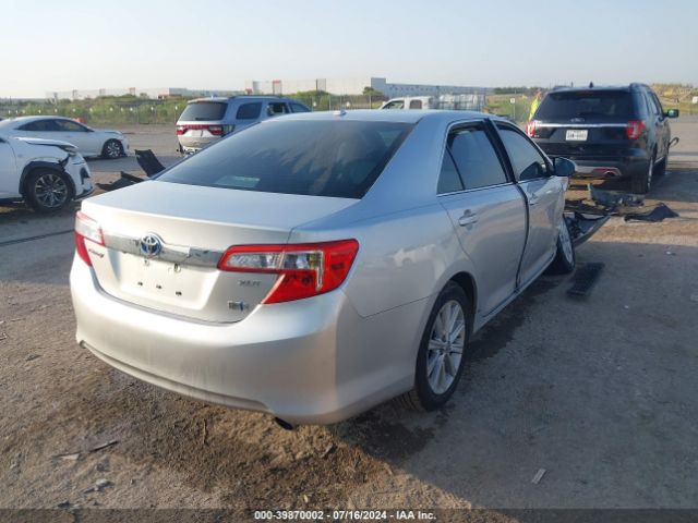 4T1BD1FK8EU128865 Toyota Camry Hybrid Xle