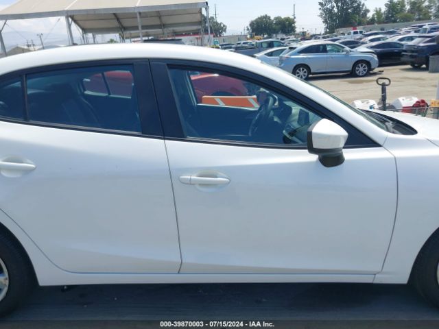 3MZBN1U75JM184144 Mazda Mazda3 Sport