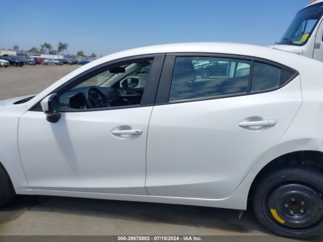 3MZBN1U75JM184144 Mazda Mazda3 Sport
