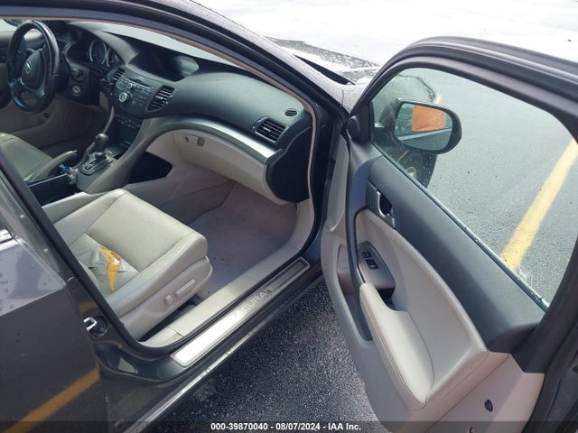 2010 Acura Tsx 2.4 მანქანა იყიდება აუქციონზე, vin: JH4CU2F65AC038928, აუქციონის ნომერი: 39870040