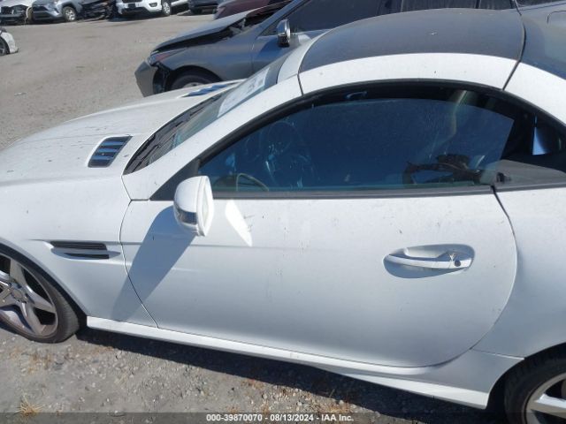 WDDPK5HA1GF117425 Mercedes-Benz SLK 350