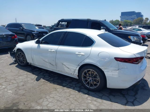 ZARFAMANXL7635883 Alfa Romeo Giulia Rwd