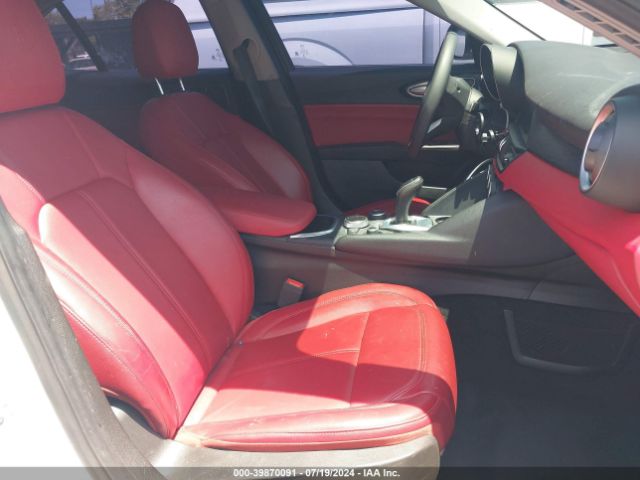 ZARFAMANXL7635883 Alfa Romeo Giulia Rwd