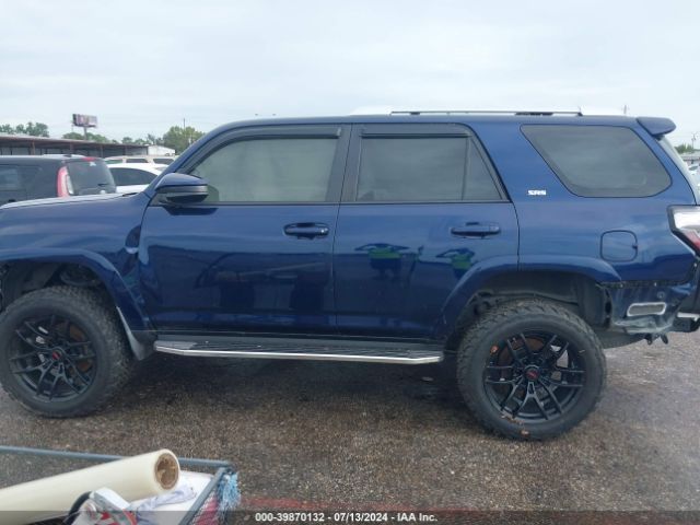 JTEBU5JR9J5605092 Toyota 4RUNNER SR5