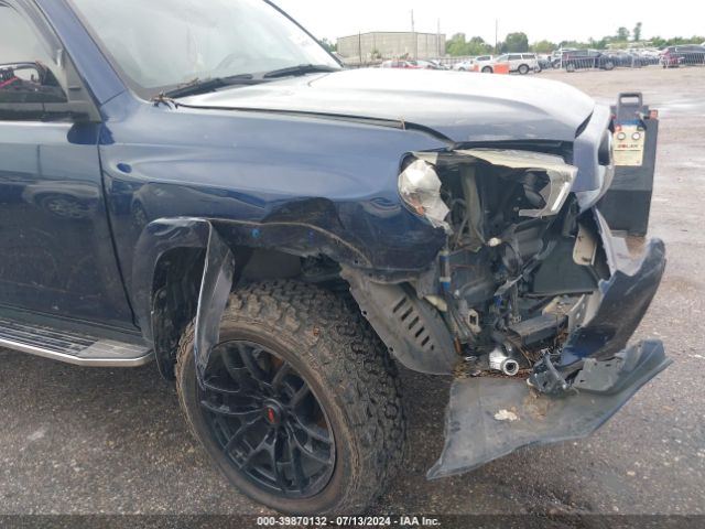 JTEBU5JR9J5605092 Toyota 4RUNNER SR5