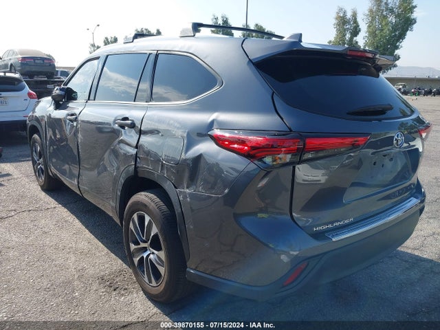 Toyota Highlander Xle 2021 5TDHZRAH6MS535449 Image 3