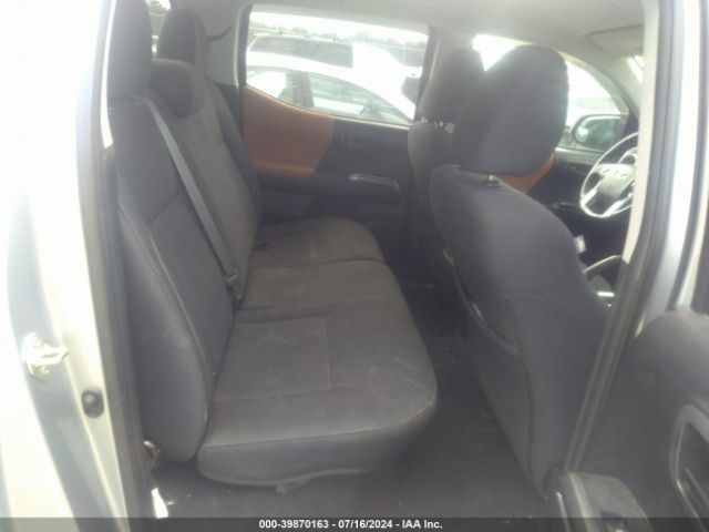 3TMAZ5CN8KM100264 Toyota Tacoma Sr5 V6