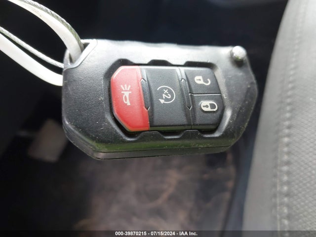 1C4GJXAGXKW559636 Jeep Wrangler Sport S 4x4