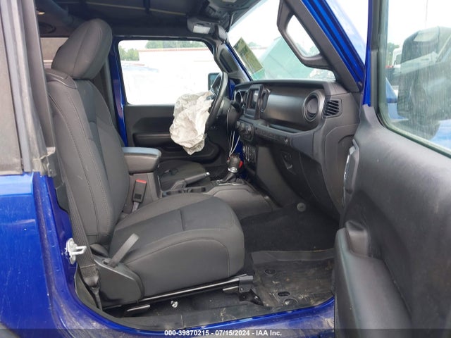 1C4GJXAGXKW559636 Jeep Wrangler Sport S 4x4
