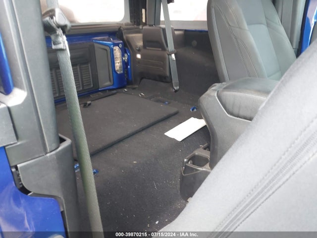 1C4GJXAGXKW559636 Jeep Wrangler Sport S 4x4