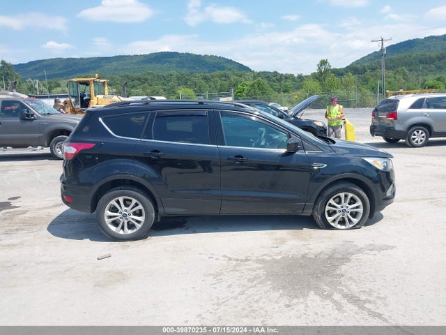Ford ESCAPE SE 2017 1FMCU9G93HUD57411 Image 14