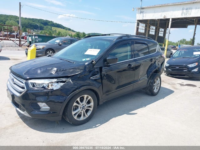 Ford ESCAPE SE 2017 1FMCU9G93HUD57411 Image 2