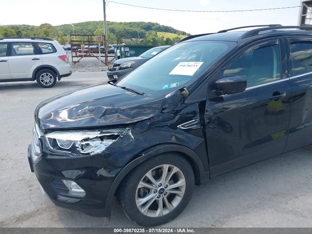 Ford ESCAPE SE 2017 1FMCU9G93HUD57411 Image 6