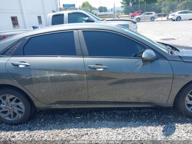 KMHLM4DG7RU644113 Hyundai ELANTRA SEL