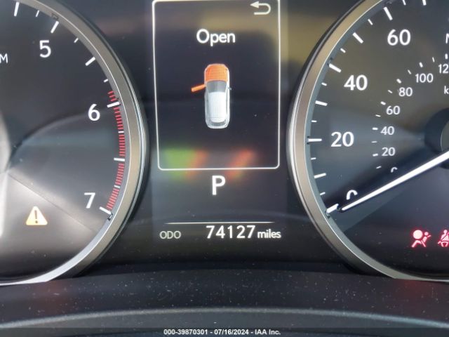 JTJYARBZ0J2104748 Lexus NX 300