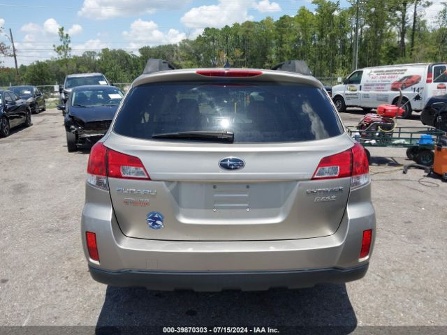 4S4BRBCC2E3277072 Subaru Outback 2.5i Premium