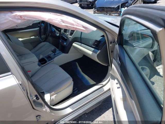 4S4BRBCC2E3277072 Subaru Outback 2.5i Premium