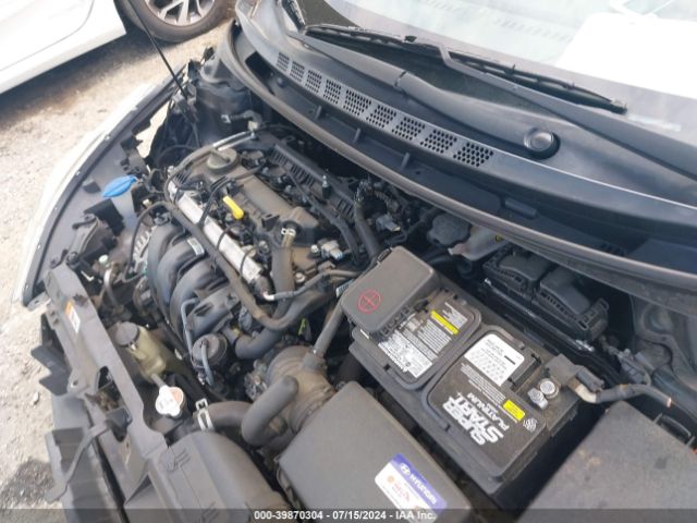 KMHDH4AE6GU636559 Hyundai Elantra Value Edition