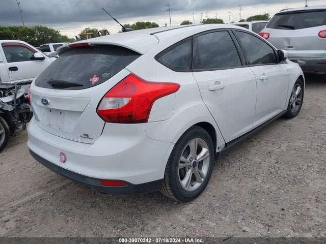 Ford FOCUS SE 2014 1FADP3K20EL229349 Image 4