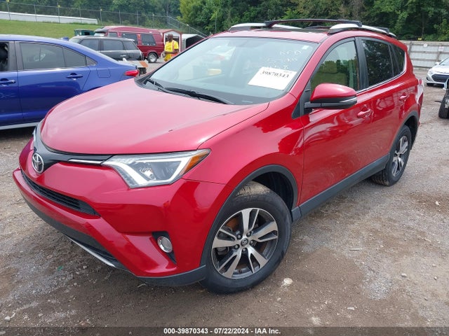 Toyota Rav4 Xle 2016 JTMRFREV3GJ102458 Image 2