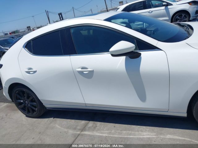 JM1BPANM0K1137586 Mazda Mazda3 Premium Package