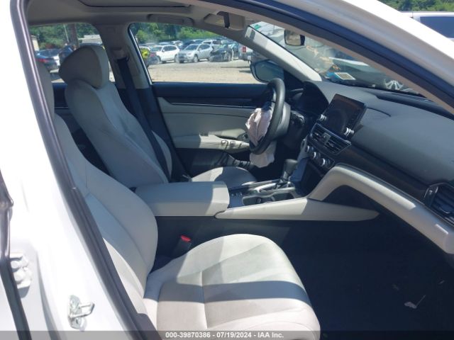 1HGCV1F45JA015119 Honda ACCORD EX