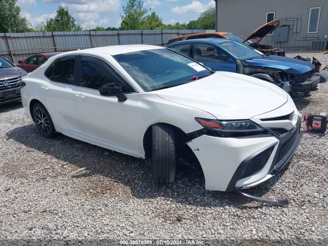 Toyota CAMRY SE 2021 4T1G11AK4MU464064 zdjęcie główne