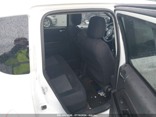 1C4NJDBB9GD779071 Jeep Compass Sport