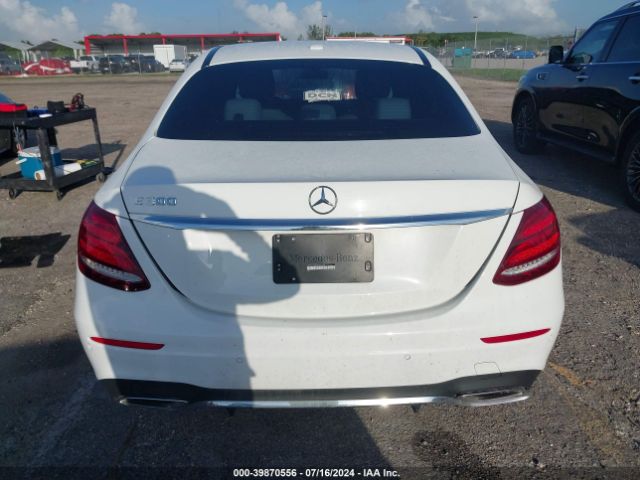 WDDZF4JB8JA383765 Mercedes-Benz E 300