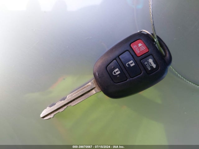 Toyota CAMRY LE 2016 4T1BF1FK1GU265398 Image 11