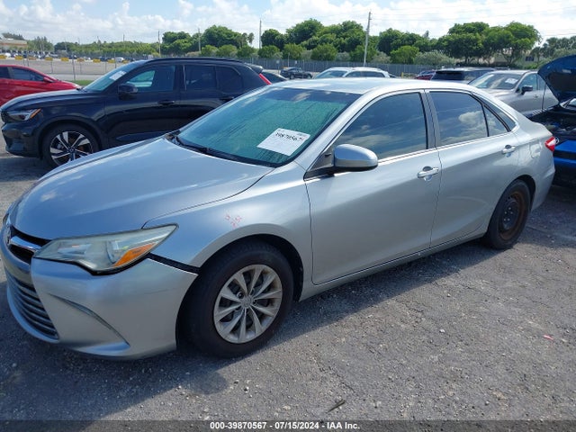 Toyota CAMRY LE 2016 4T1BF1FK1GU265398 Image 2