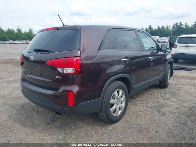 5XYKTCA63FG615357 KIA SORENTO LX