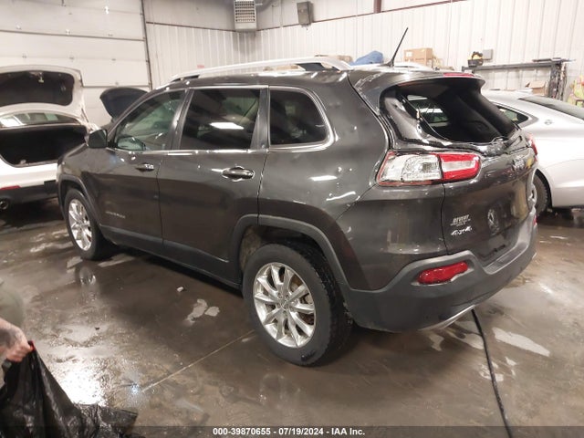 1C4PJMDS0FW665582 Jeep Cherokee Limited