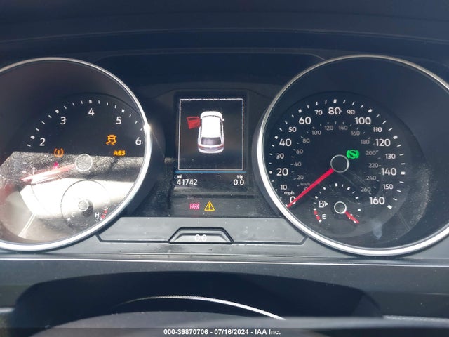 3VV1B7AX0JM091886 Volkswagen Tiguan 2.0t S