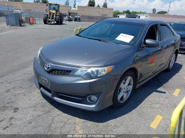 Toyota CAMRY SE 2014 4T1BF1FK4EU334453 Image 2