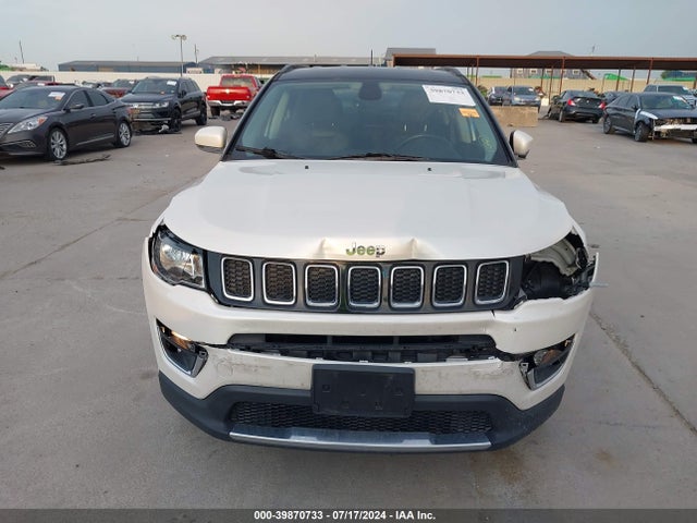 3C4NJDCBXJT212044 Jeep Compass Limited 4x4