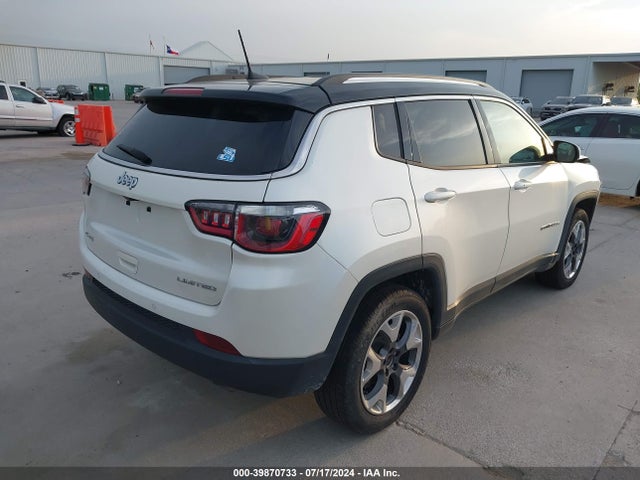 3C4NJDCBXJT212044 Jeep Compass Limited 4x4