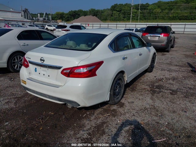 Nissan Altima 2.5 S 2017 1N4AL3AP2HC235864 Image 4