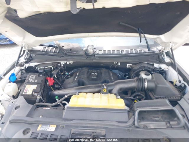 5LMJJ3LT2JEL13816 Lincoln Navigator L Reserve