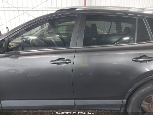 Toyota RAV4 LE 2016 JTMZFREV0GJ081729 Image 14