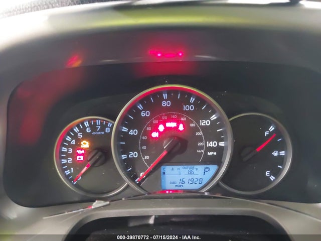 Toyota RAV4 LE 2016 JTMZFREV0GJ081729 Image 15