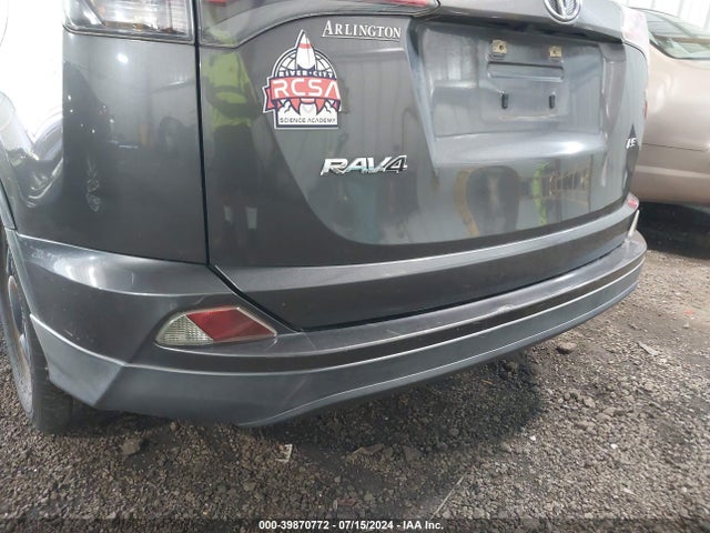 Toyota RAV4 LE 2016 JTMZFREV0GJ081729 Image 6