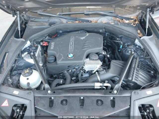 WBA5A5C5XFD521894 BMW 528I